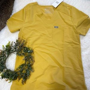 Figs scrubs golden yellow one pocket catarina top